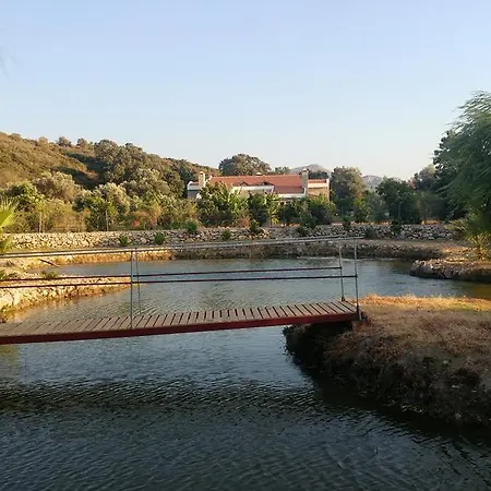 Villa Lake House