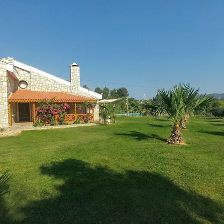 Lake House 빌라